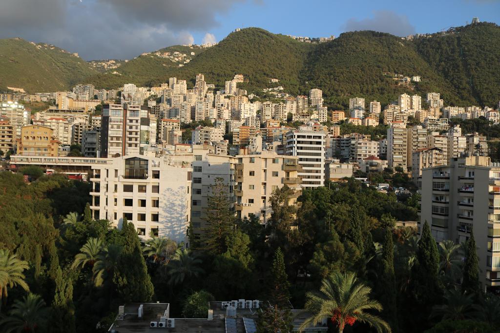 Vista Del Mar Hotel Jounieh Dış mekan fotoğraf