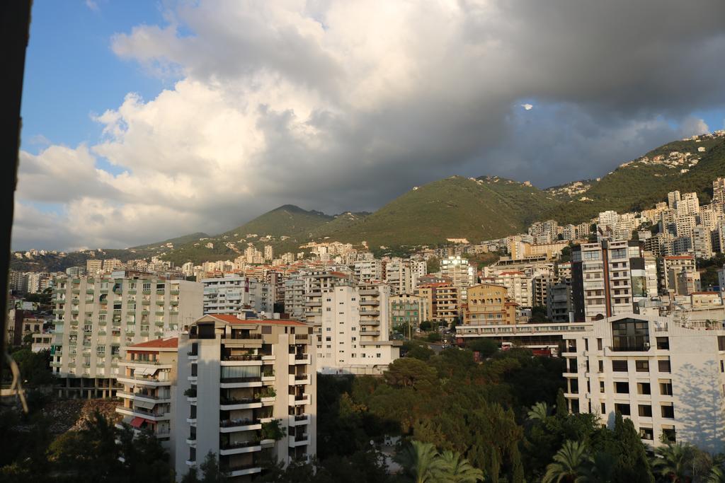 Vista Del Mar Hotel Jounieh Dış mekan fotoğraf