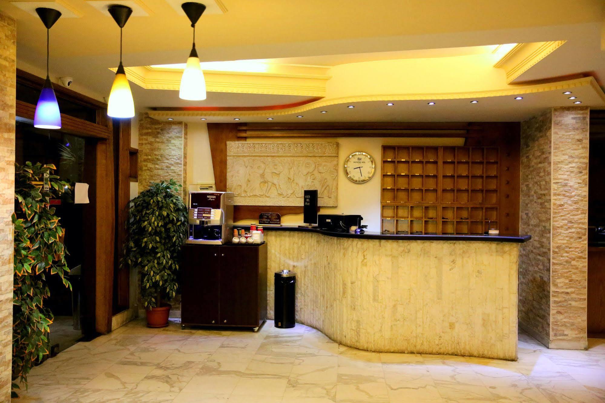 Vista Del Mar Hotel Jounieh Dış mekan fotoğraf